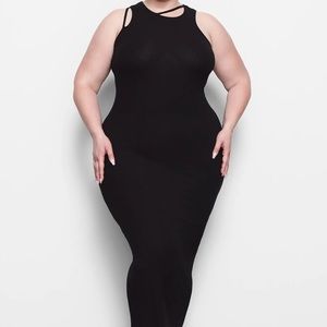 SOFT LOUNGE CUT OUT LONG SLIP DRESS- ONYX